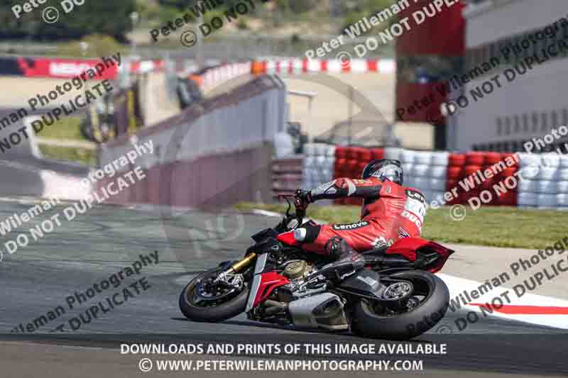 cadwell no limits trackday;cadwell park;cadwell park photographs;cadwell trackday photographs;enduro digital images;event digital images;eventdigitalimages;navarra;no limits trackdays;peter wileman photography;racing digital images;trackday digital images;trackday photos